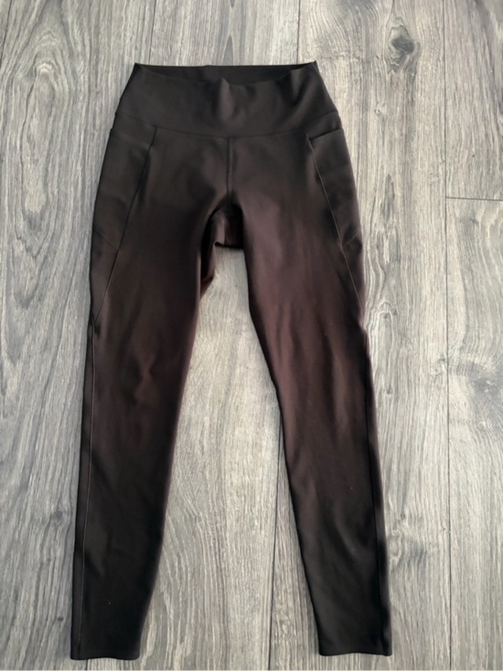 UNIQLO Black Active Leggings with High Waist Size M